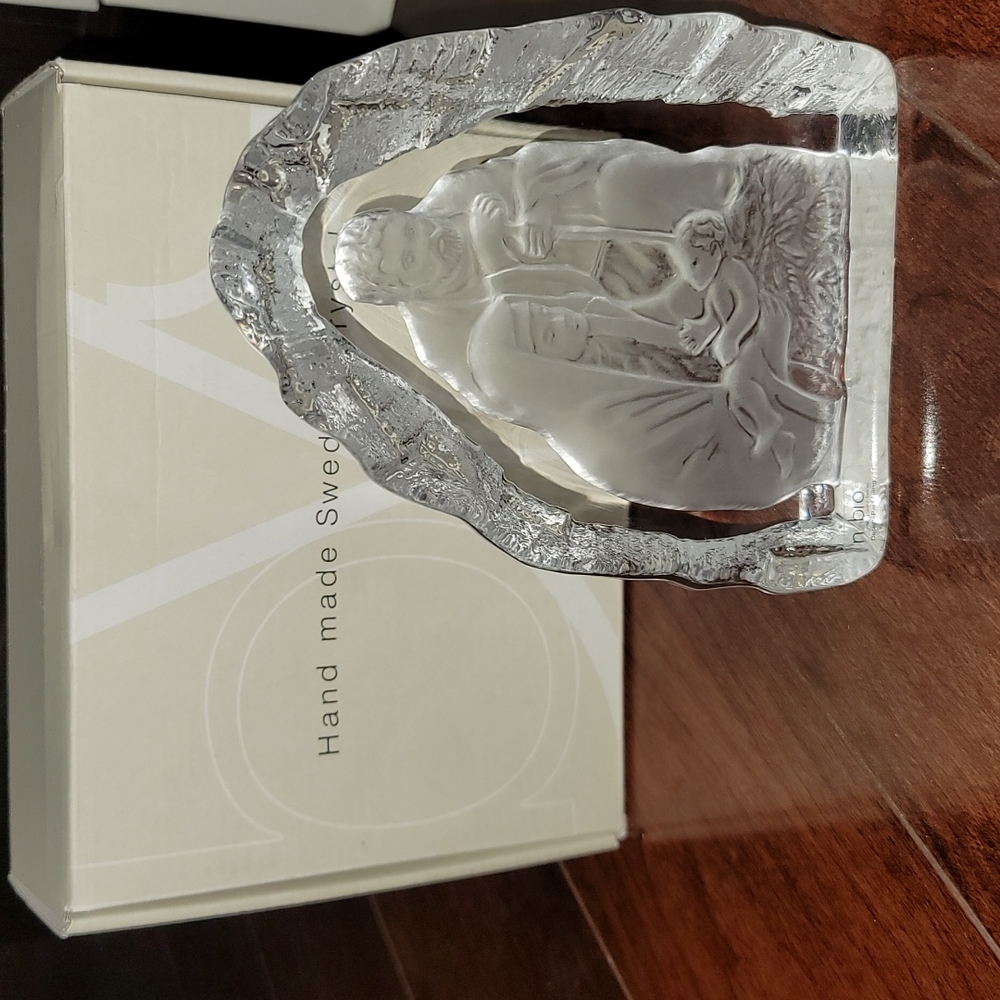 Nybro Sculptured Crytal Art Glass Creche of Nativity Scene
